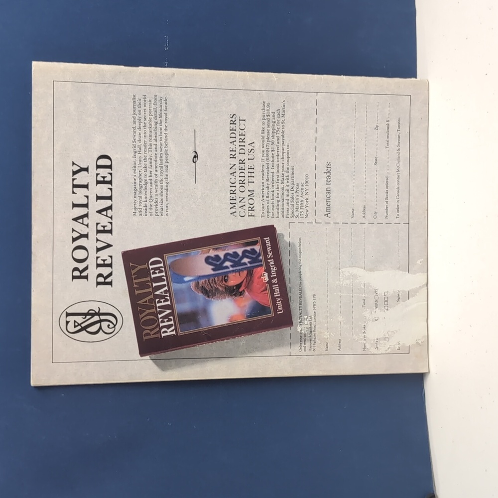 Royal Commemorative Magazine Set - Picture 8 of 16